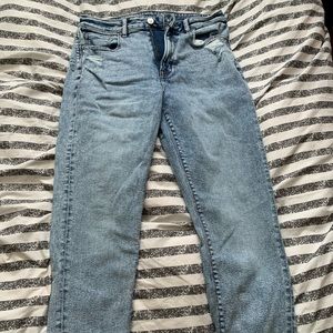 American Eagle Stretch Mom Jeans